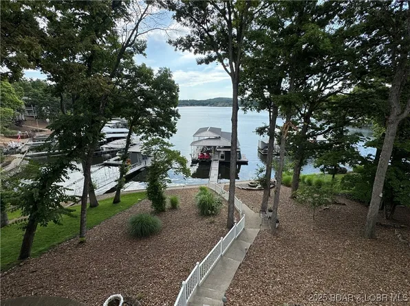 1215 Anemone Rd, Four Seasons, MO 65049