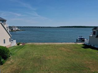 15 Leigh Dr, Ocean Pines, MD 21811