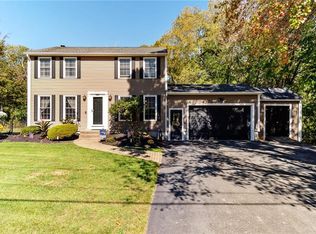 3 Country View Dr, Coventry, RI 02816