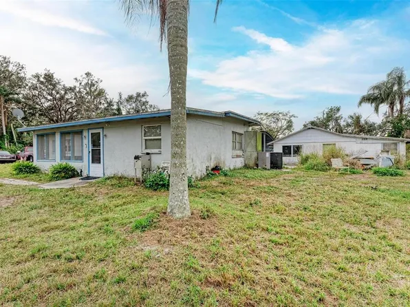 6307 30th Ave E, Palmetto, FL 34221