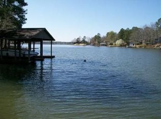 150 Old House Rd, Hamilton, GA 31811