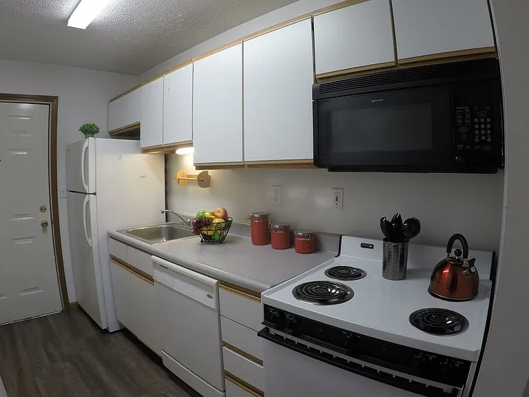 510 Salem St. (Monon Place) — Photo 25