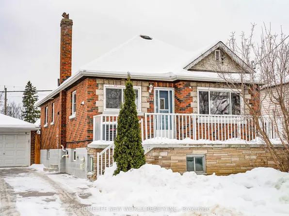 137 Banting Ave, Oshawa, ON L1H 2M5