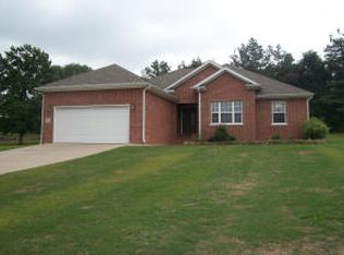 242 Cagle Rock Rd, Russellville, AR 72802