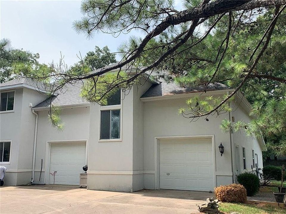 1st image of 4156 Homewoods Dr