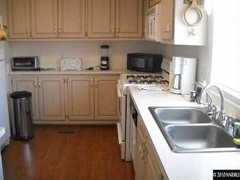 2nd image of 1207 Cedar St