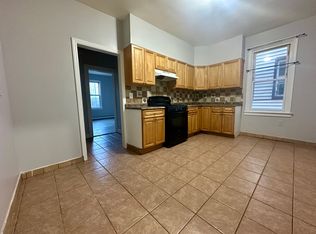 41 Aldine St #1, Newark, NJ 07112