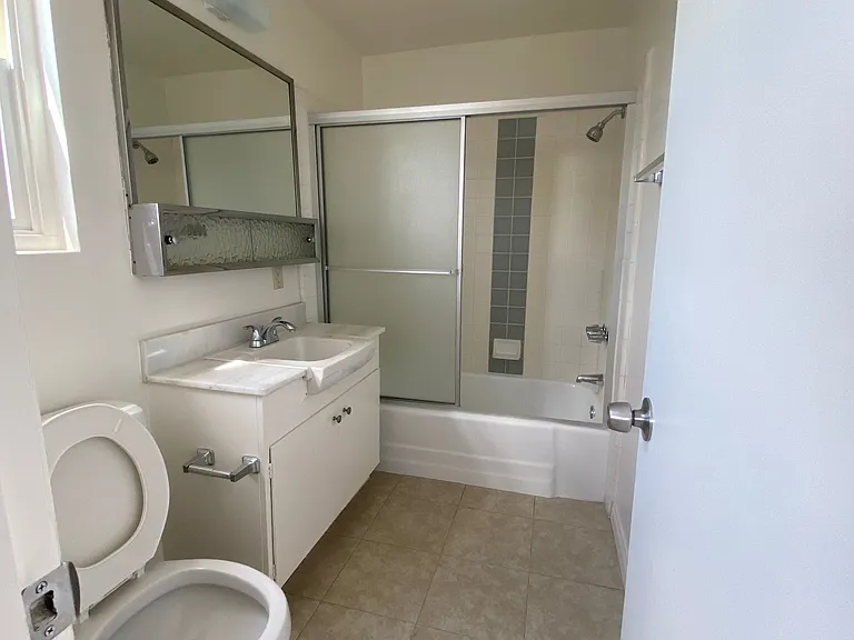 309 Cornell Dr #L — Photo 12