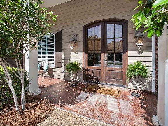 3rd image of 400 Woodland Hills Ct