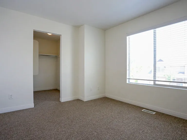 Garden View Townhomes — Photo 6