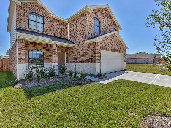 2nd image of 10211 Red Tamarack Ln