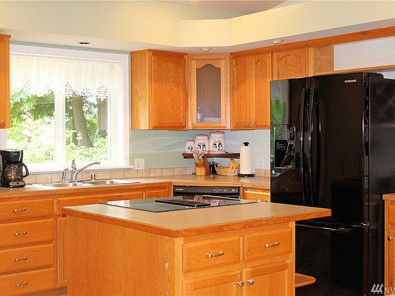 2nd image of 15445 Topaz Dr SE