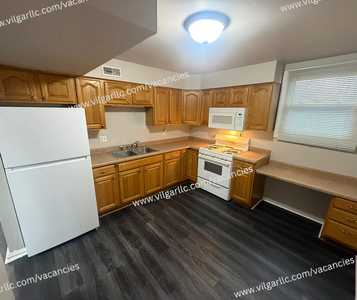 Building Photo - 5583-85 Tulip Ave