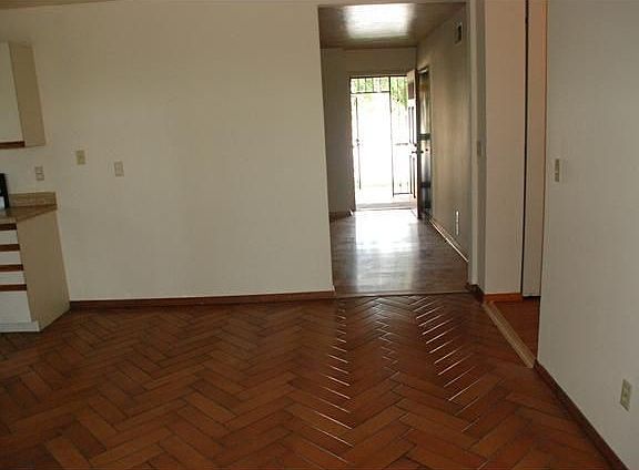 5th image of 7177 Dinovo St