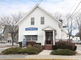 144 Cohannet St, Taunton, MA 02780
