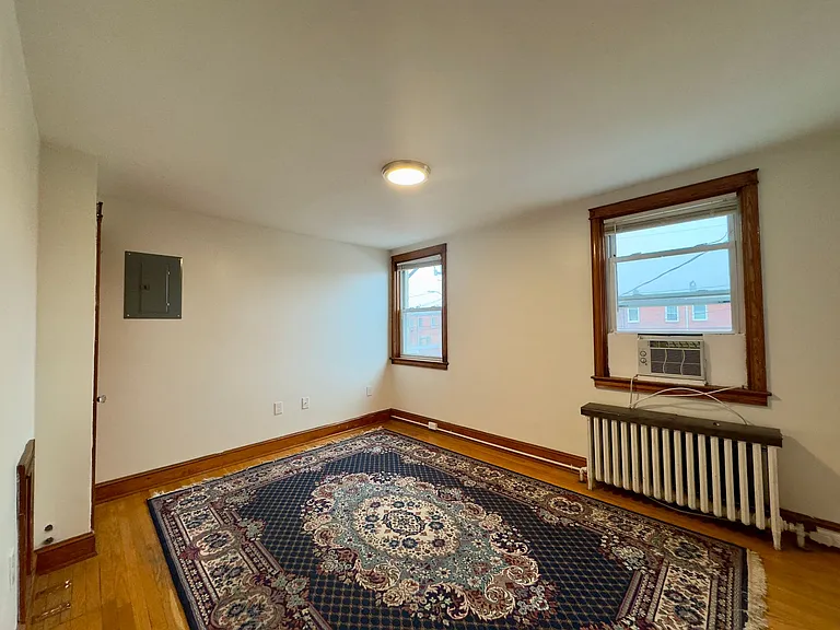 For Rent: Contemporary Living at 402 Folcroft St, — Photo 4