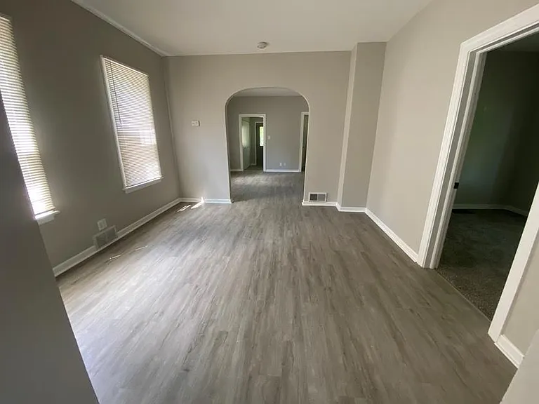 616 Vine St #1 — Photo 6