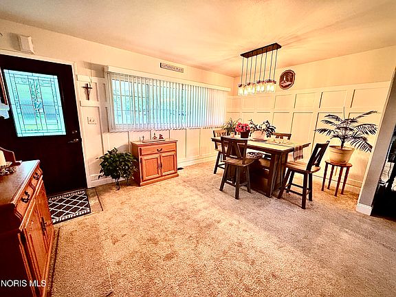 4th image of 3462 Makley Dr