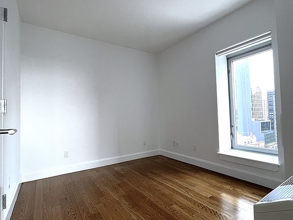 5th image of 225 Schermerhorn St APT 20C