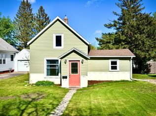 911 Summit Ave, Detroit Lakes, MN 56501