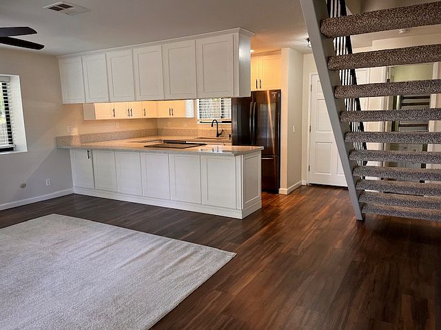Living and kitchen alt view