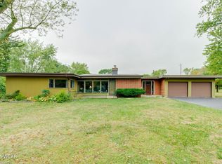 1408 Winghaven Dr, Lima, OH 45805