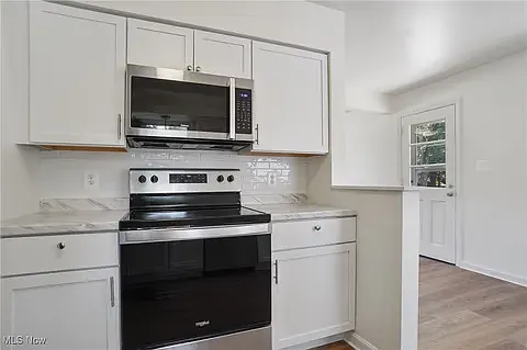 2 bed, 800 sqft, $1,600 — Photo 4