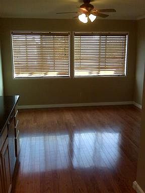 4th image of 360 Gladys Ave APT 12