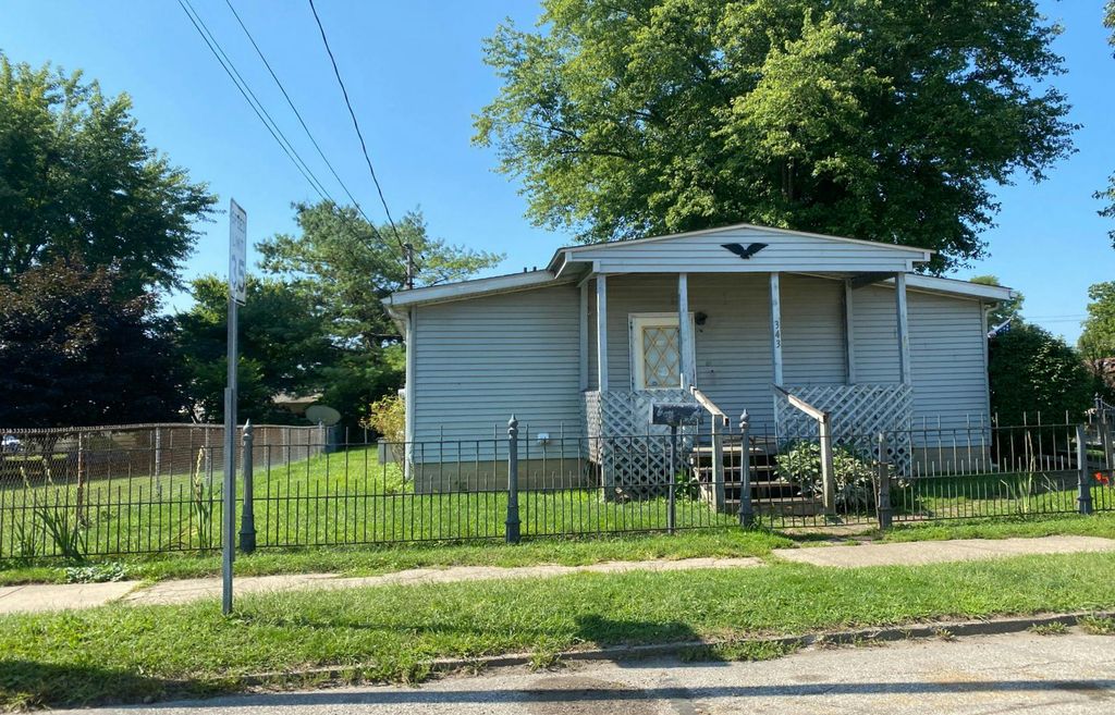 Real estate listing image