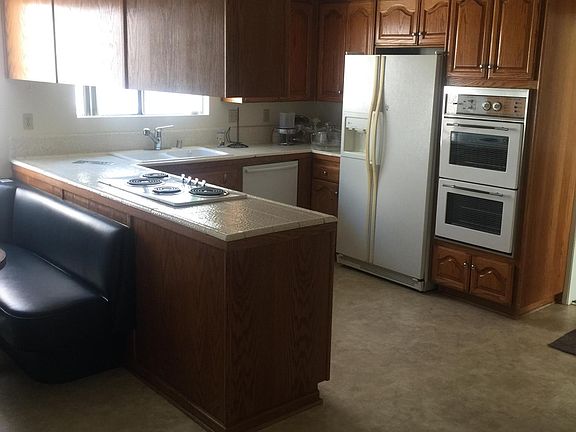 2nd image of 485 Van Buren Dr