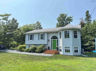 203 Saint George Blvd, Hammonds Plains, NS B4B1K7