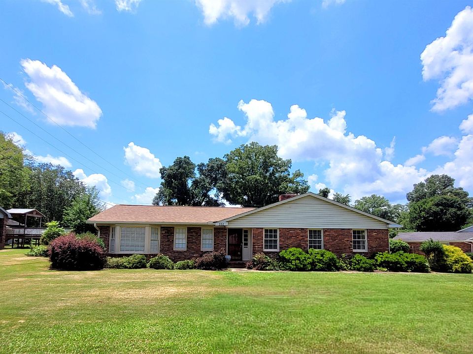 1st image of 332 Moorefield Dr