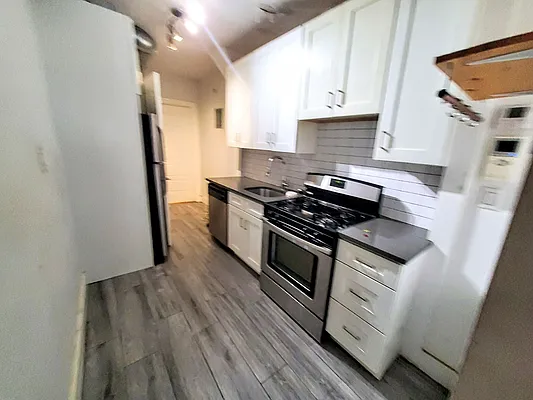 Rented by Bright Villas LLC | media 32