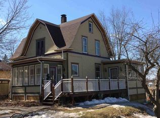 105 S Franklin St, North Freedom, WI 53951