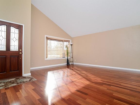 5th image of 5537 Trillium Ct