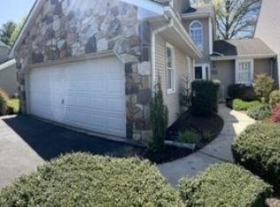 6 Scotch Pine Rd, Newark, DE 19711