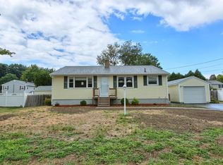 7 Westwood St, Methuen, MA 01844