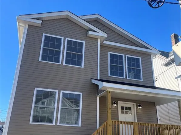 17 Hamilton St, Providence, RI 02907
