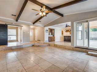 2909 Murphy Dr, Bedford, TX 76021