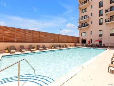 100 W Broadway #6P, Long Beach, NY, 11561