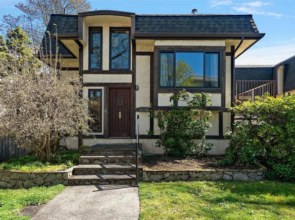1464 Fort St #6, Victoria, BC V8S 1Z5