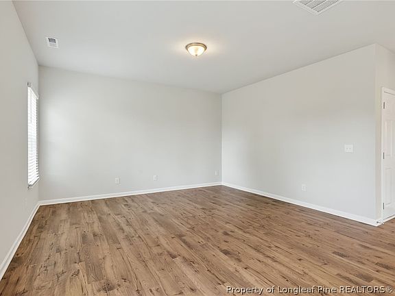 4th image of 1492 Erwin Rd