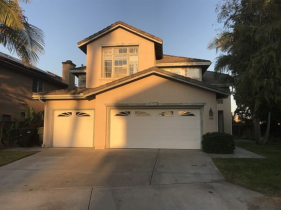 2nd image of 1149 Corrales Ln