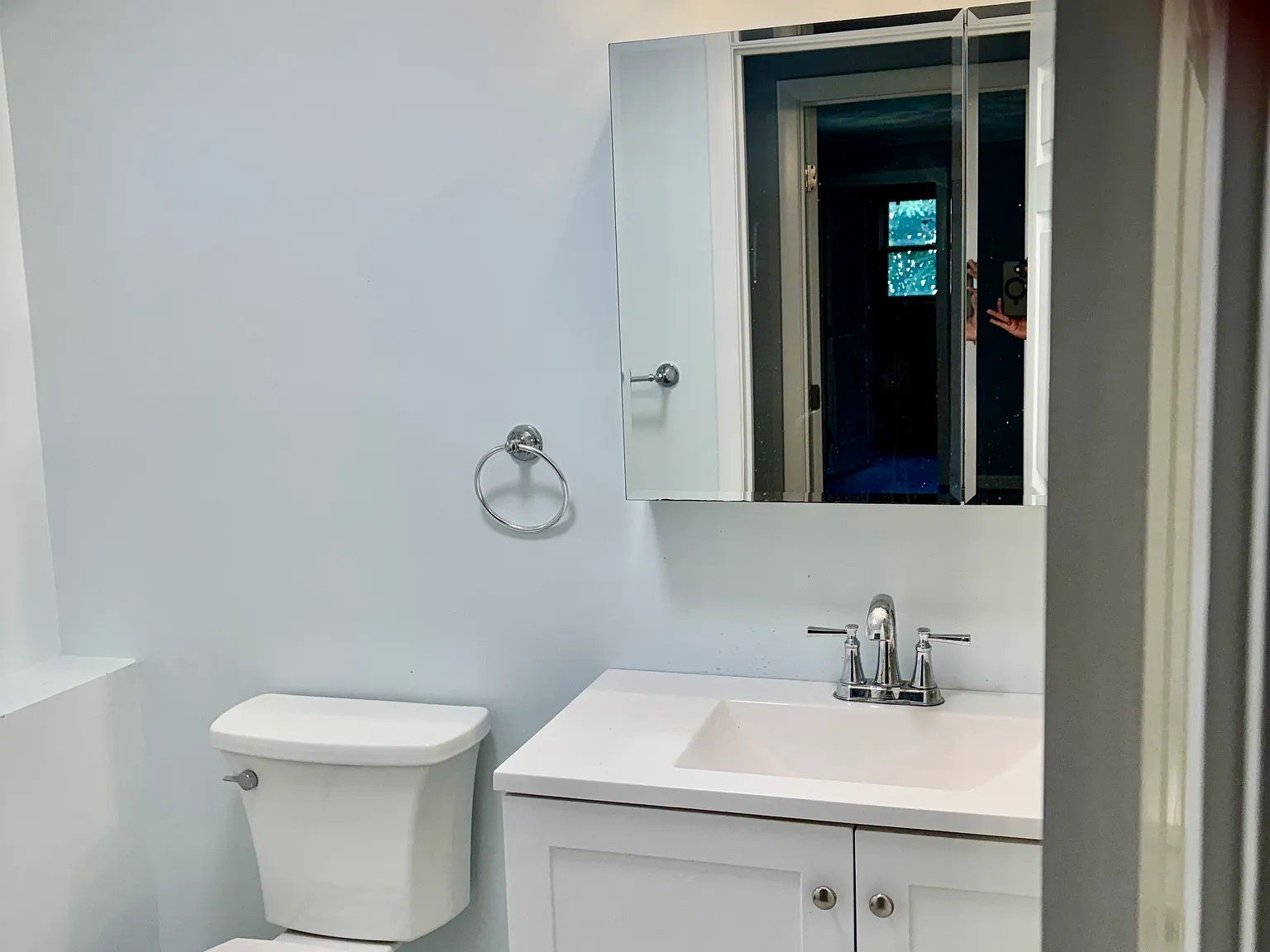 1 bed, 800 sqft, $1,900 — Photo 4