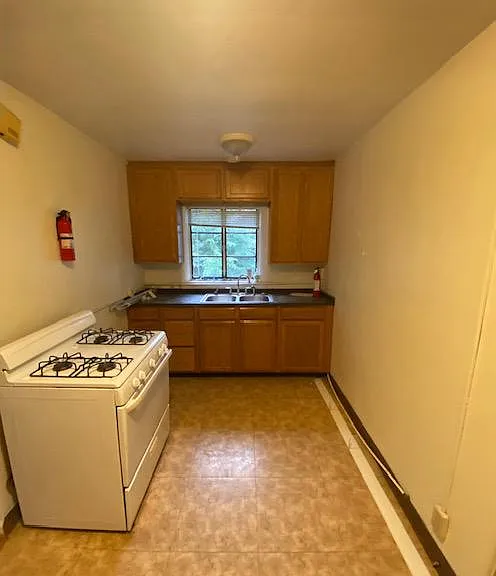 722 S Broadway Ave #3 — Photo 1