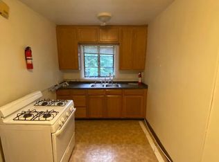 722 S Broadway Ave #3, Urbana, IL 61801