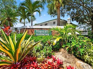4 Westwood Ave APT 205H, Tequesta, FL 33469