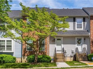 4 Rodio Ct, Sayreville, NJ 08872