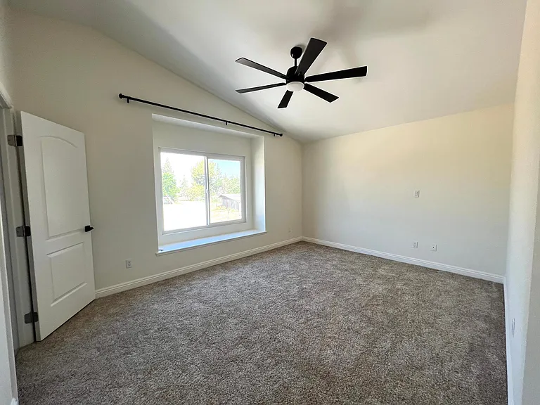2770 Rippling Brook Pl — Photo 15