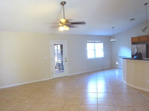 2nd image of 8466 Cross Timbers Dr W